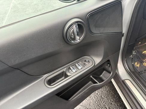 Used 2019 MINI Cooper Countryman FWD image 16