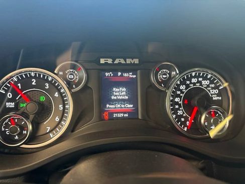 Used 2023 RAM 1500 Big Horn AWD/4WD image 36