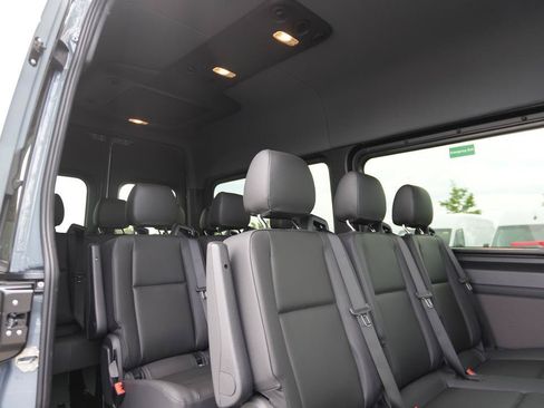 New 2026 Mercedes-Benz Sprinter 2500 image 9