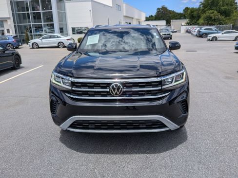 Used 2023 Volkswagen Atlas Cross Sport SE w/ Black Wheel Package AWD/4WD image 8