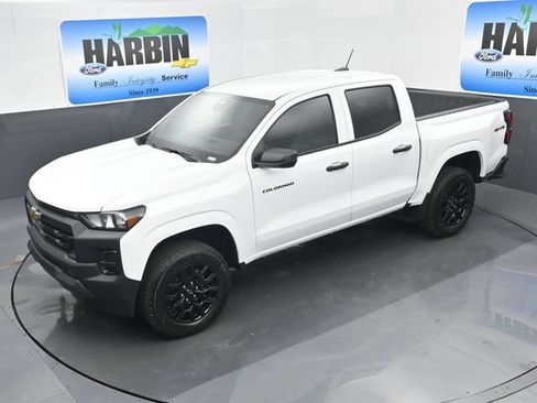 New 2026 Chevrolet Colorado W/T w/ WT Custom Package AWD/4WD image 21