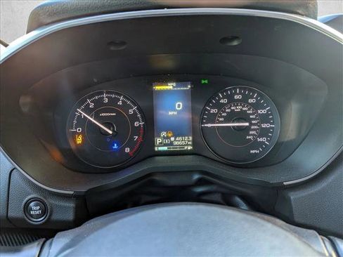 Used 2020 Subaru Crosstrek 2.0i Premium image 12