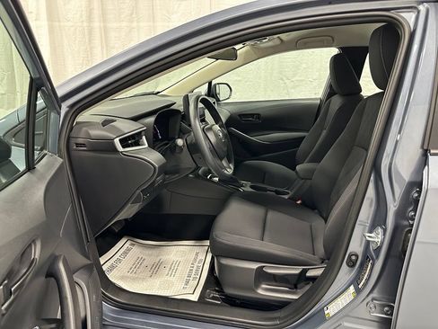 Used 2026 Toyota Corolla LE FWD image 10