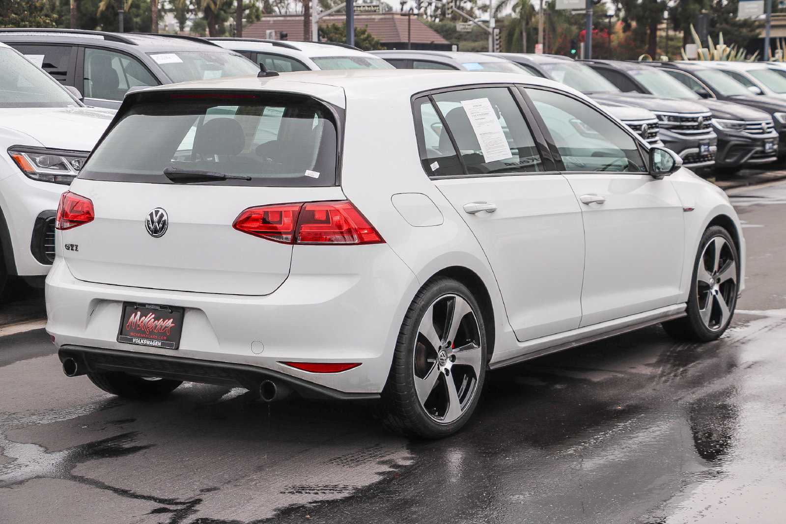 Used 2016 Volkswagen GTI S FWD image 6
