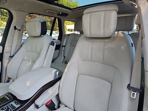 Used 2021 Land Rover Range Rover Westminster Edition image 26