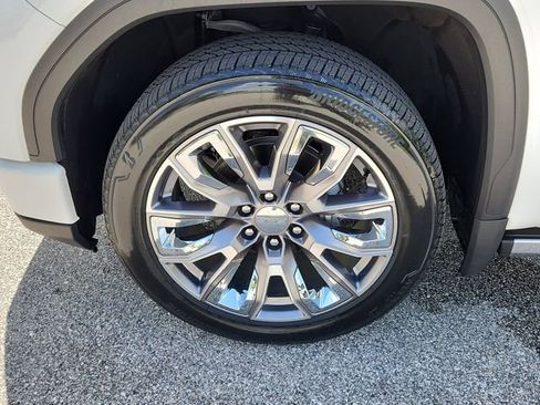 Certified 2023 GMC Sierra 1500 Denali w/ Denali Reserve Package AWD/4WD image 6