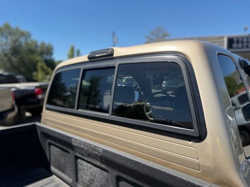 Used 2003 Toyota Tacoma 4x4 Xtracab V6 w/ Convenience Pkg image 92