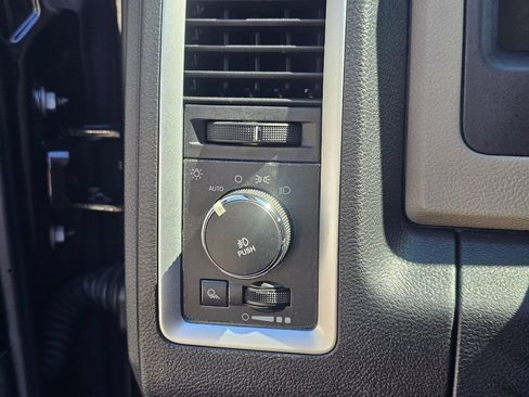 Used 2011 RAM 1500 Big Horn AWD/4WD image 30