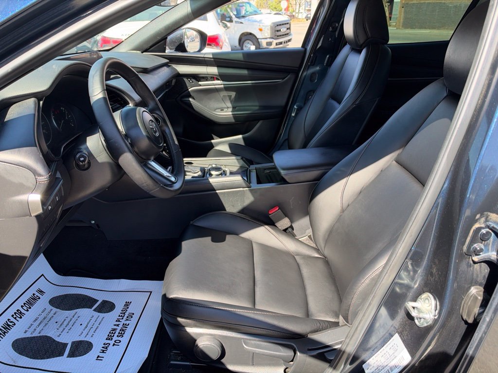 Used 2025 MAZDA MAZDA3 s FWD image 9