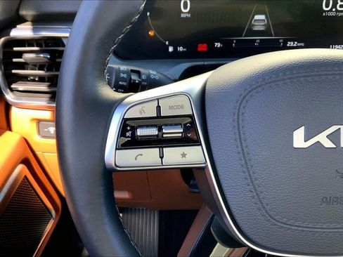 Used 2025 Kia Telluride SX Prestige X-Line image 16