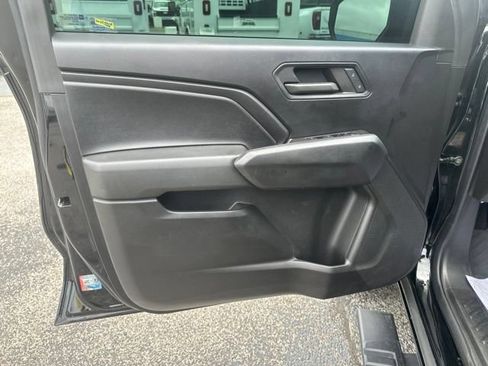 Used 2024 Chevrolet Colorado Trail Boss w/ Advanced Trailering Package AWD/4WD image 11