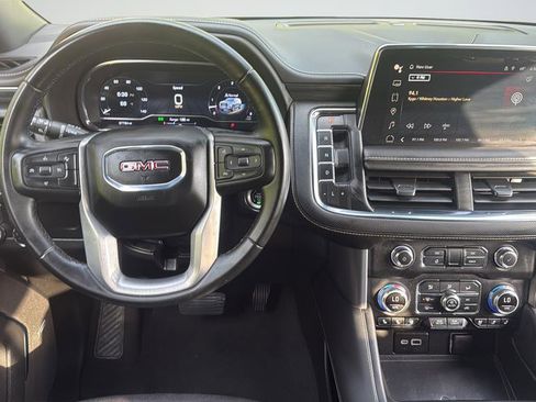 Certified 2024 GMC Yukon SLT RWD image 13