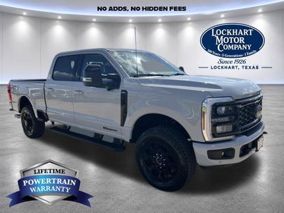 New 2026 Ford F250 Lariat w/ Black Appearance Package
