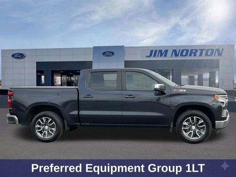 Used 2024 Chevrolet Silverado 1500 LT AWD/4WD image 3