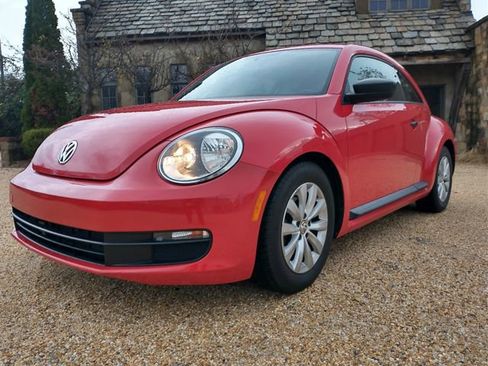Used 2015 Volkswagen Beetle 1.8T image 6