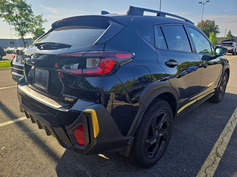 Used 2024 Subaru Crosstrek 2.5i Sport AWD/4WD image 5