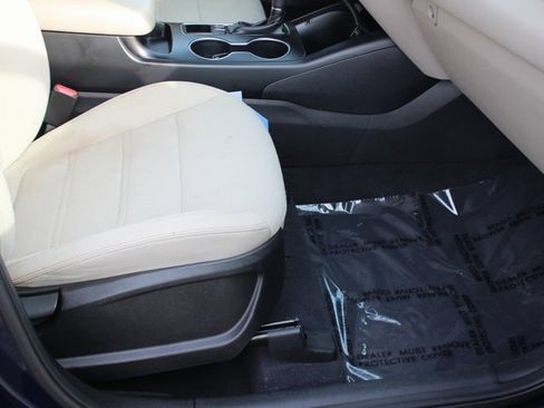 Used 2018 Kia Sorento LX image 30