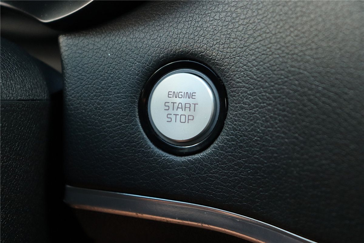 Used 2019 Kia Stinger RWD image 40