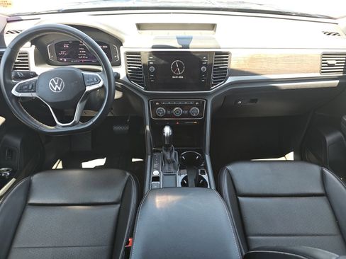 Used 2022 Volkswagen Atlas SE FWD image 12