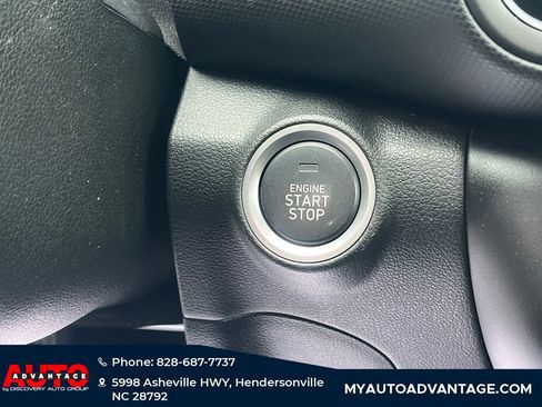 Used 2023 Hyundai Kona SEL AWD/4WD image 12