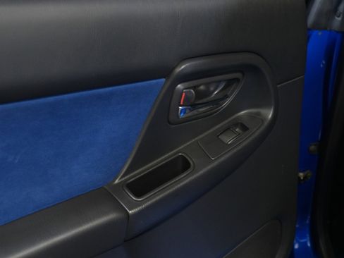 Used 2004 Subaru Impreza WRX STI image 27