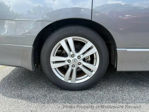 Used 2016 Nissan Quest Platinum w/ Tow Package FWD image 23