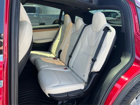 Used 2020 Tesla Model X Performance AWD/4WD image 25