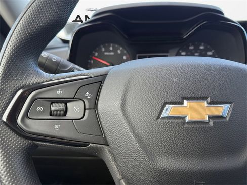 Used 2025 Chevrolet Trax LS w/ Driver Confidence Package image 25