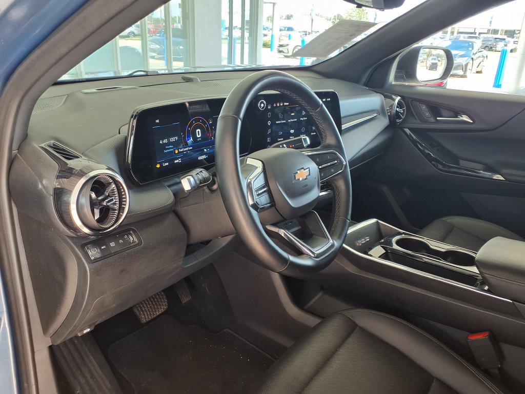 Used 2025 Chevrolet Equinox LT w/ Convenience Package II AWD/4WD image 19