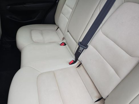 Used 2019 MAZDA CX-5 Touring FWD image 11