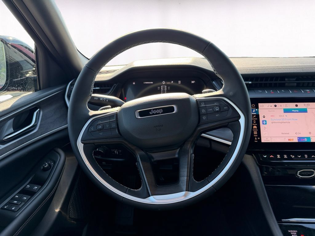 New 2026 Jeep Grand Cherokee Altitude AWD/4WD image 12