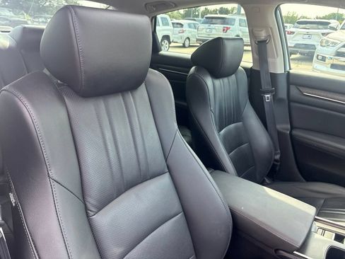 Used 2022 Honda Accord Touring image 29