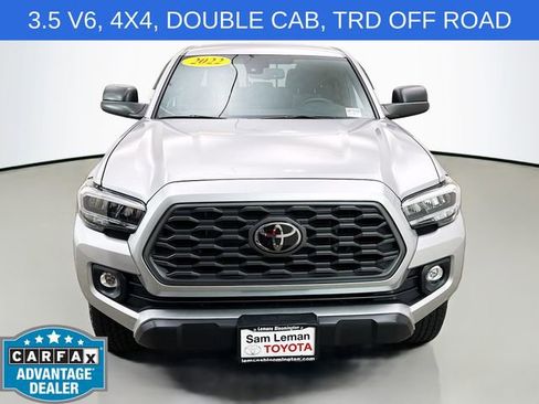 Used 2022 Toyota Tacoma TRD Off-Road AWD/4WD image 2