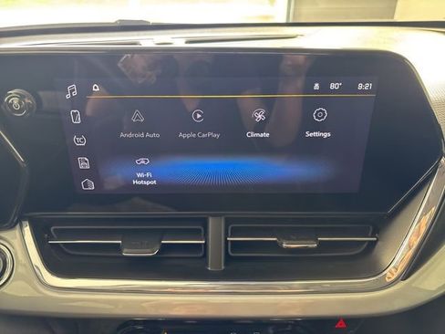 Used 2024 Chevrolet Trax LT w/ Driver Confidence Package FWD image 16