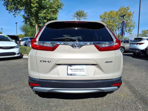 Used 2018 Honda CR-V EX image 6
