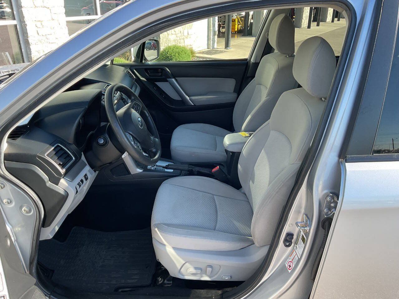 Used 2016 Subaru Forester 2.5i Premium AWD/4WD image 13