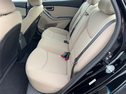 Used 2015 Hyundai Elantra SE w/ Option Group 02 image 10