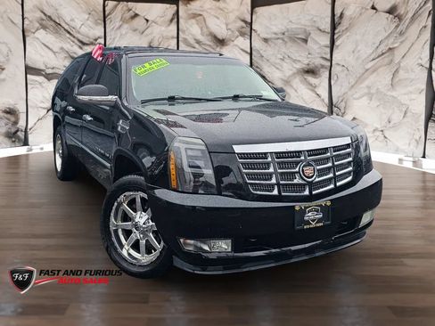 Used 2009 Cadillac Escalade ESV AWD image 1