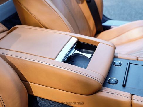 Used 2008 Aston Martin V8 Vantage Roadster RWD image 52