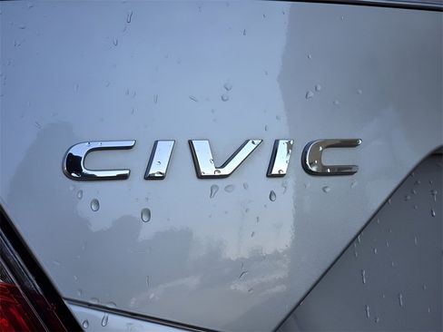 Used 2020 Honda Civic LX image 12
