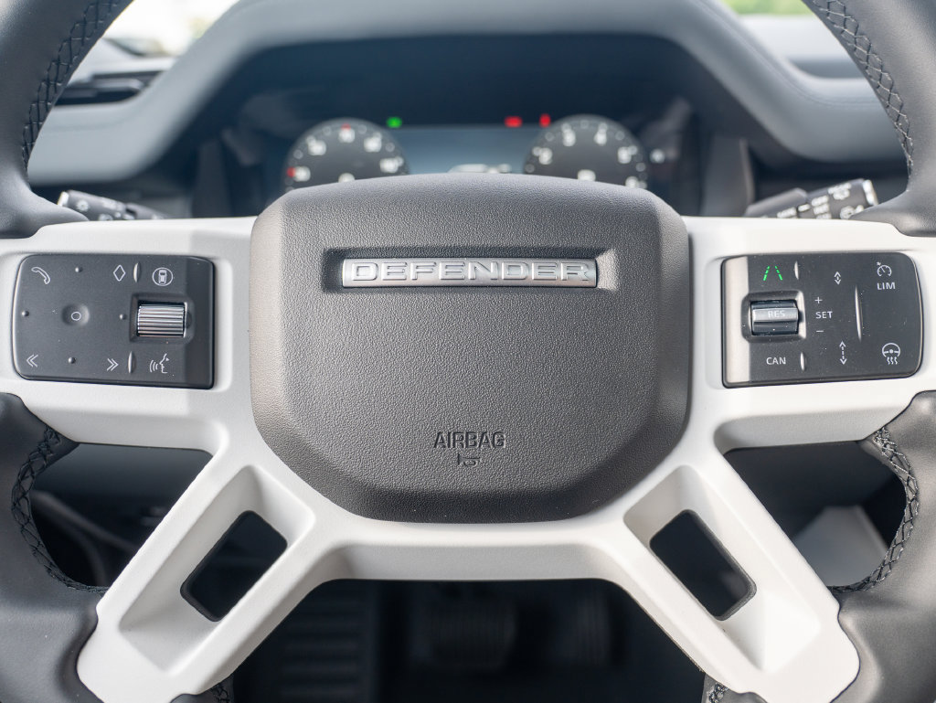 New 2026 Land Rover Defender 110 S AWD/4WD image 14