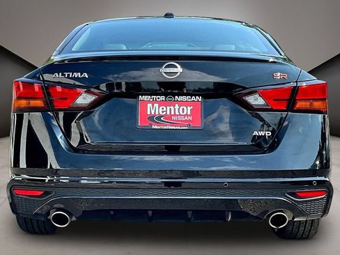 Certified 2024 Nissan Altima 2.5 SR AWD/4WD image 5