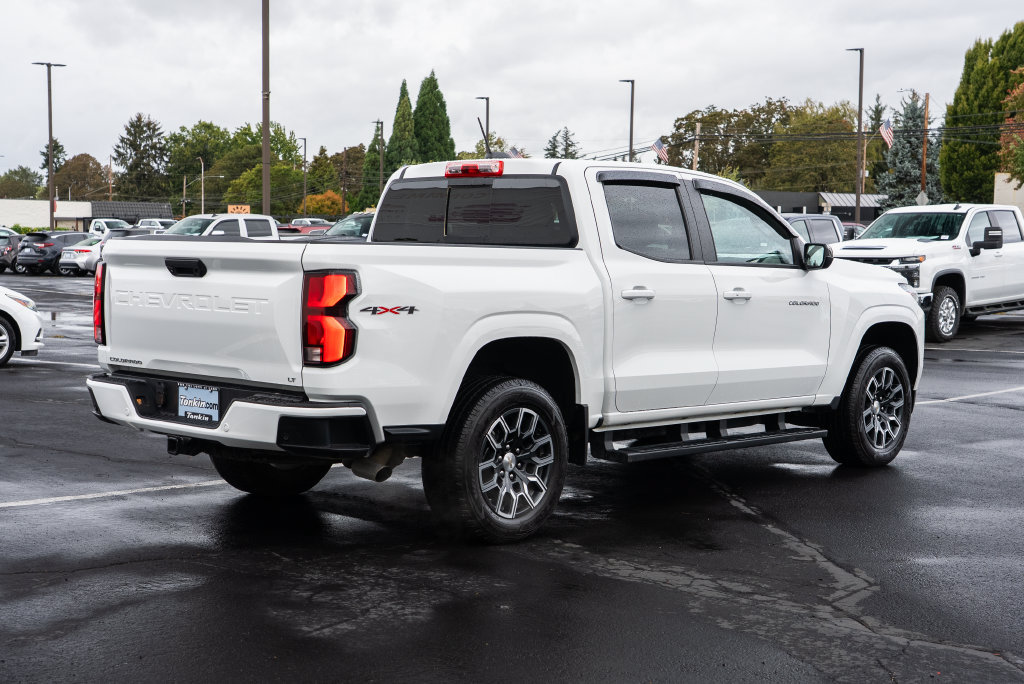 Used 2024 Chevrolet Colorado LT w/ LT Convenience Package III AWD/4WD image 6