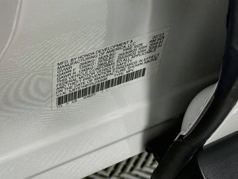 Used 2023 Acura MDX SH-AWD w/ Advance Package image 31
