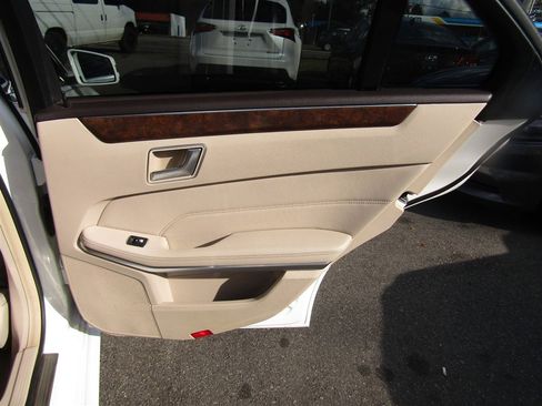 Used 2015 Mercedes-Benz E 350 Sedan w/ Premium 1 Package image 17