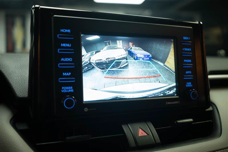 Used 2022 Toyota RAV4 XLE FWD image 23