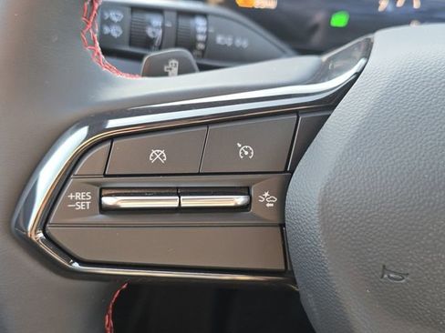 New 2026 Chevrolet Equinox EV LT image 26