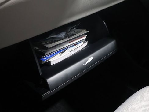 Certified 2023 Toyota Corolla Cross L image 30