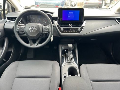 Used 2024 Toyota Corolla LE FWD image 16
