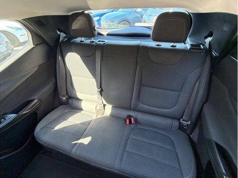 Used 2023 Chevrolet Bolt EUV LT w/ Driver Confidence Package FWD image 17
